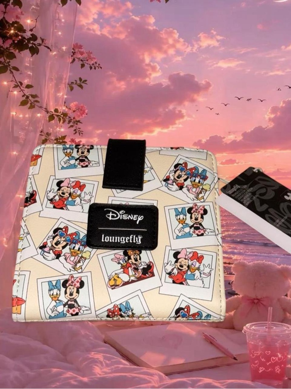 Loungefly Cream Minnie Mouse & Daisy Selfie Wallet with Pink and Blue Accents - Picture 2 of 2